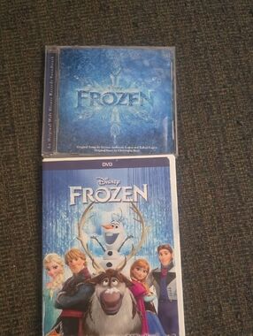Disney Frozen With Soundtrack
